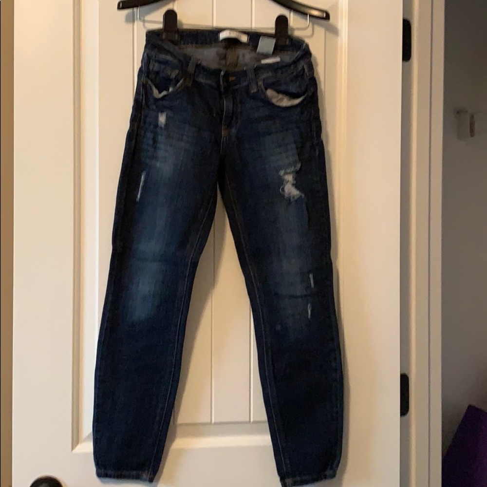 Eunina ripped jeans